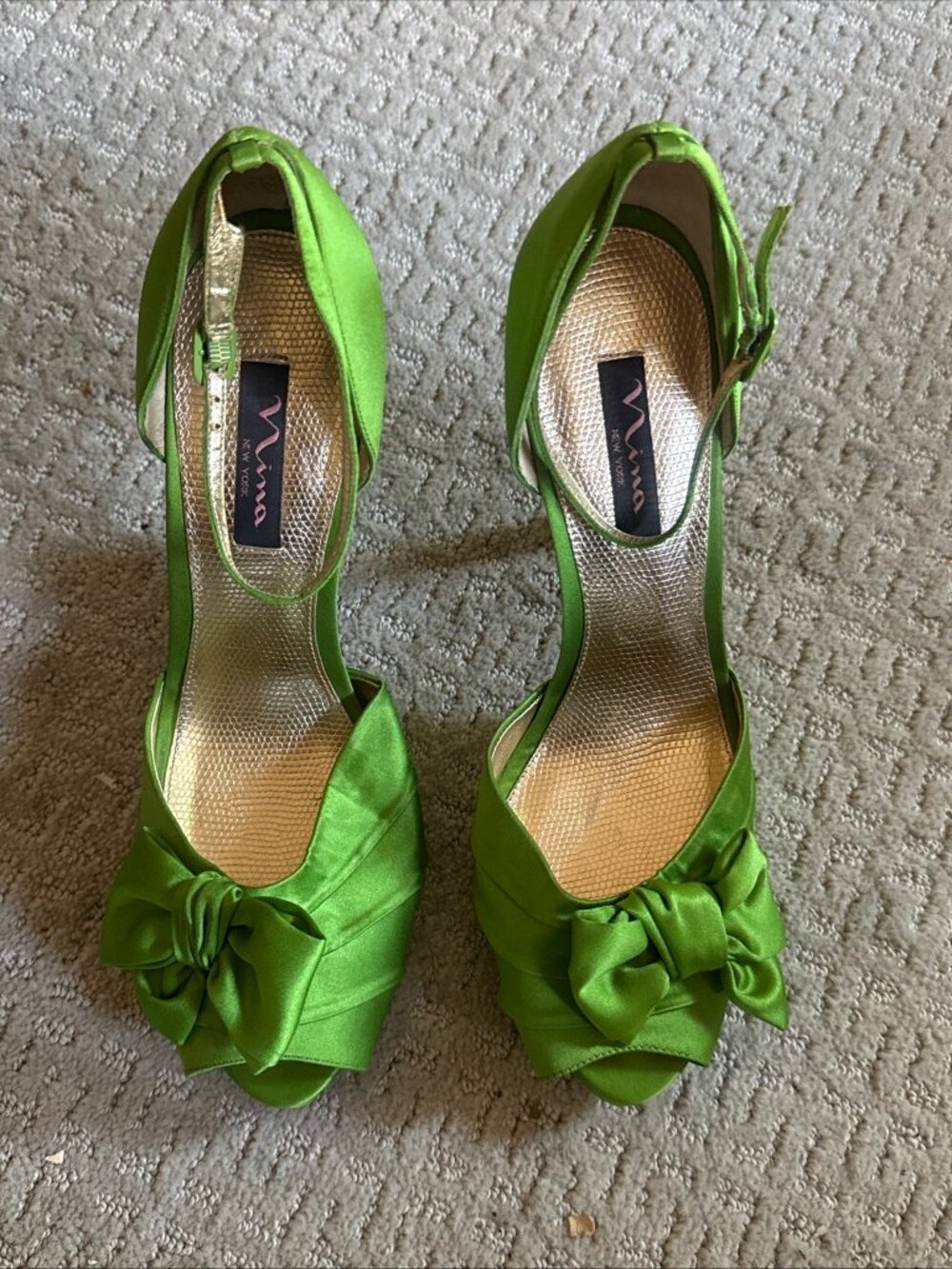 Nina ELLA Apple Green Peep Toe Bow Ankle Strap Stiletto Heels Satin